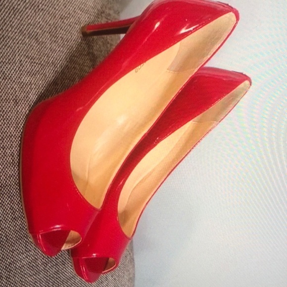 Liz Claiborne Red Heels size 8 - Picture 1 of 5